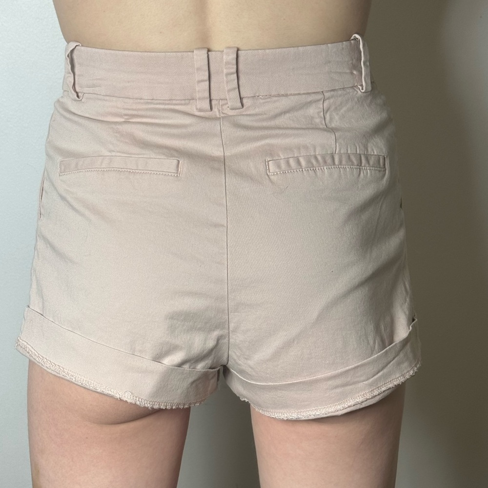 H&M Pink Shorts - Picture 5 of 10